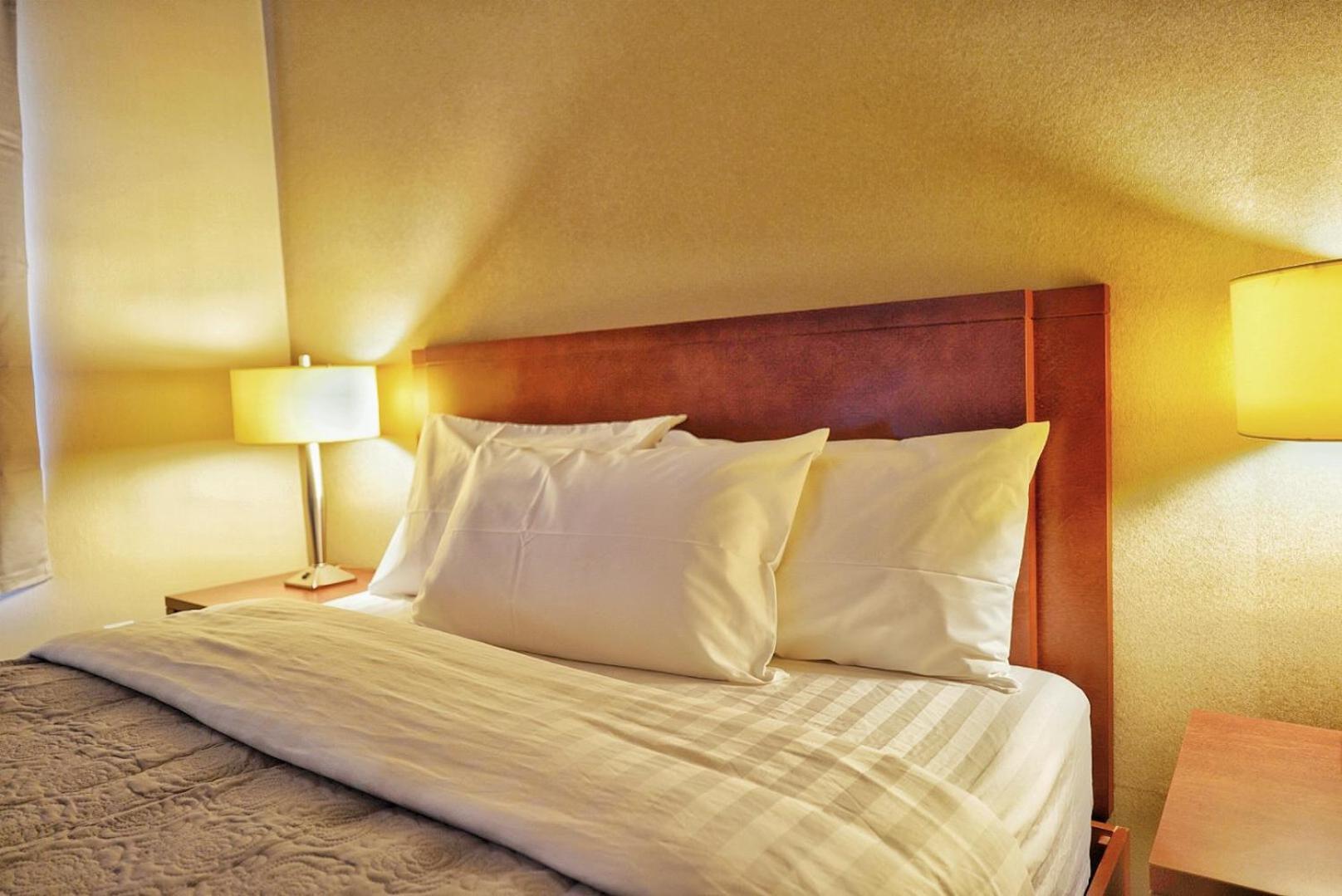 Le Mirage Hotel